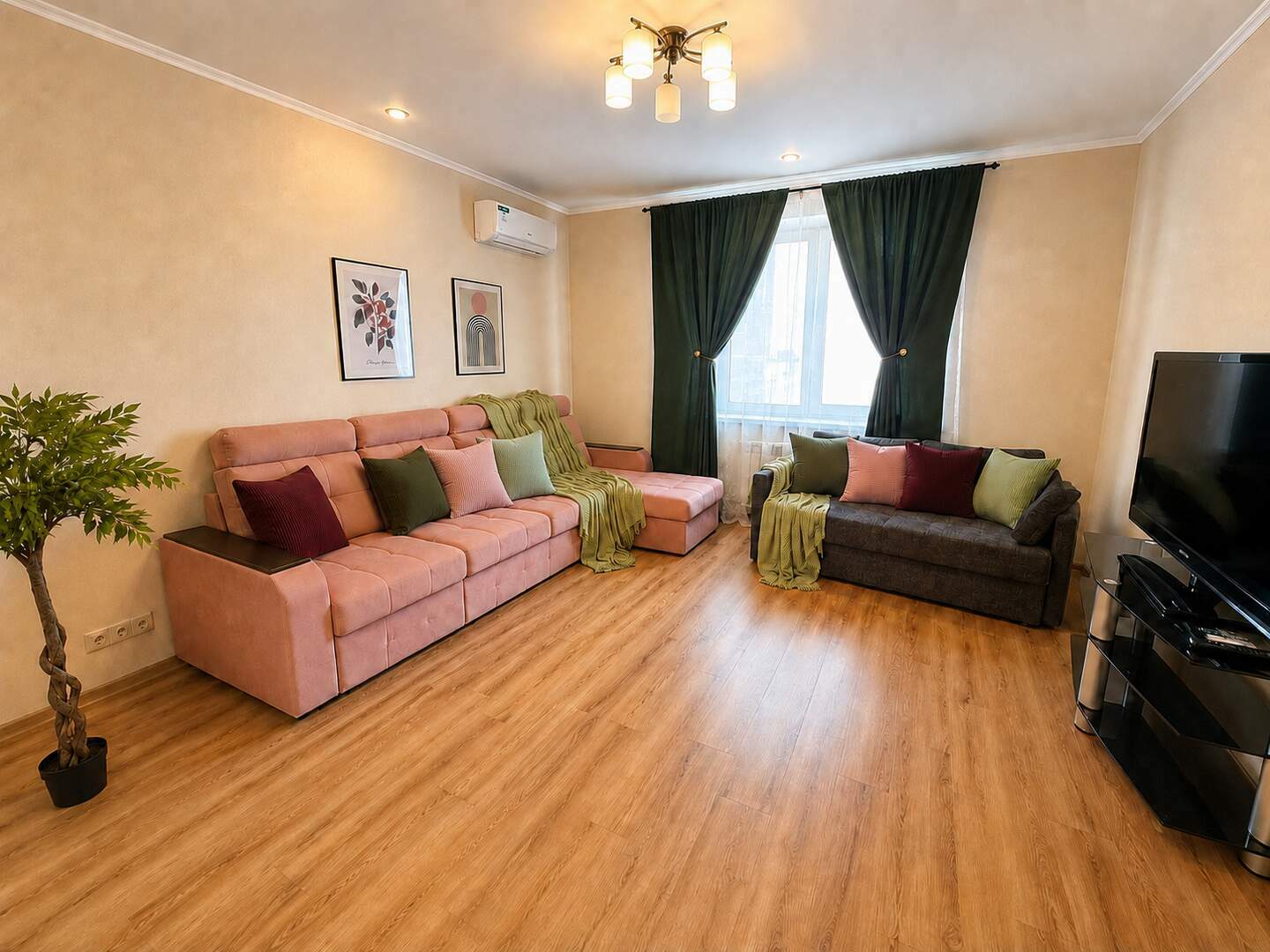 2-к квартира, 62 м²